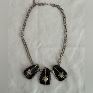 Rare Kendra Scott Greta necklace